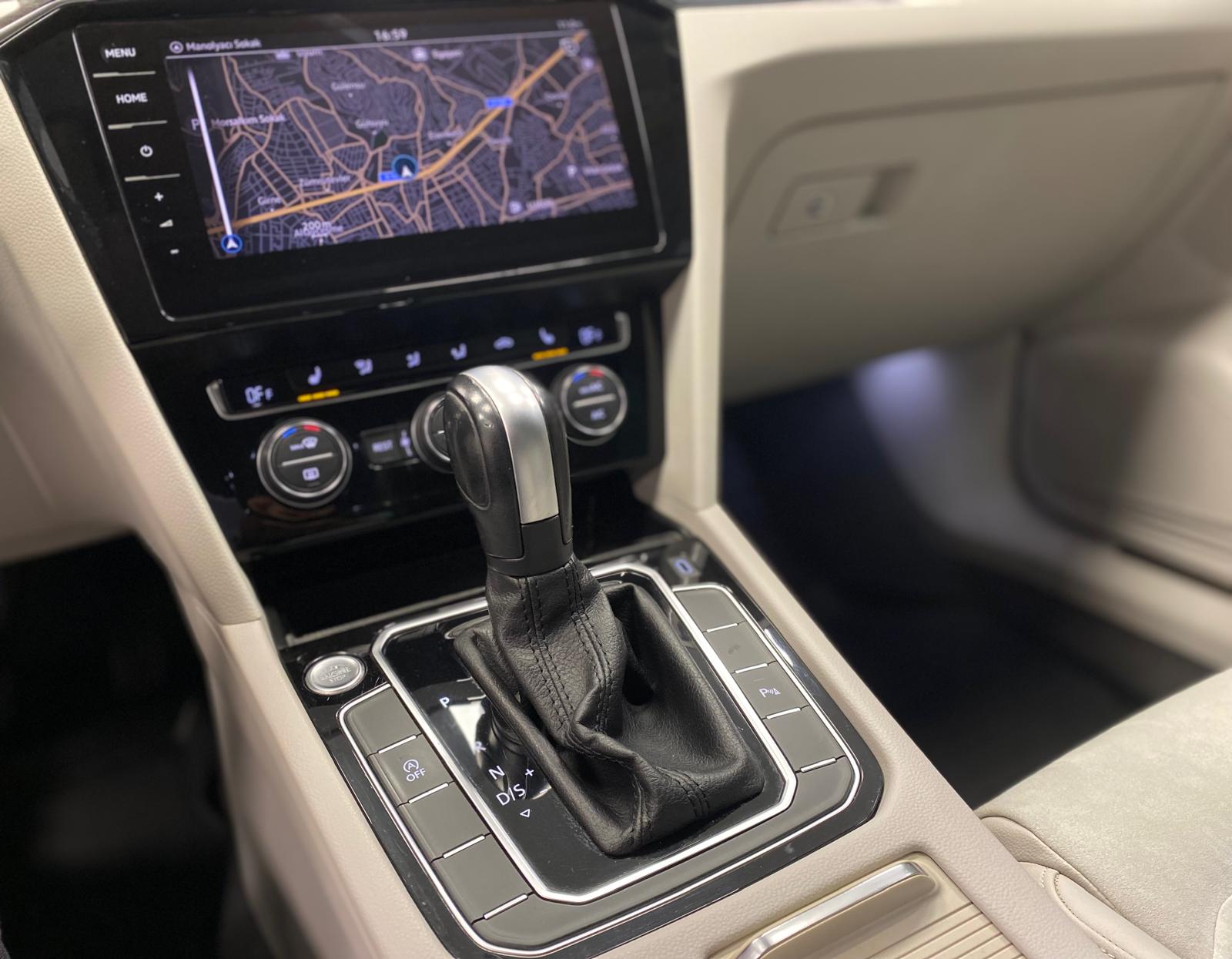 VOLKSWAGEN PASSAT 16